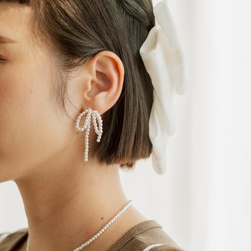 925銀針蝴蝶結珍珠耳針式耳環 兩色售