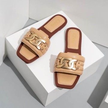 跨境爆款2021金屬扣平底涼拖女Flat Sandals Slippers For Ladies