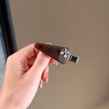 🔥2件8折🍊臺北出貨🍊可開發票百搭水鑽櫻桃髮夾前額劉海夾高級感簡約髮飾頭飾側邊碎髮夾鴨嘴夾