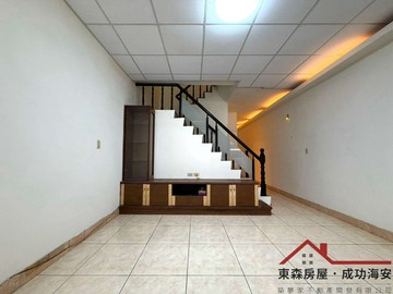 家的溫暖~副都心芳鄰美屋況孝親透天｜台南市仁德區全福路