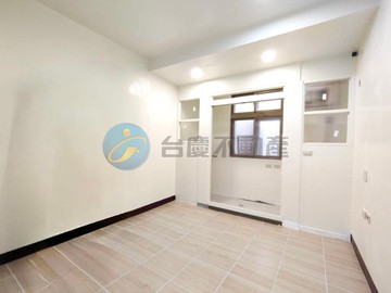 明新科大低總價邊間全棟翻新透天套房｜新竹縣竹北市中華路明新巷