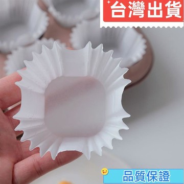 💥台灣热卖💥 一次性蛋糕杯 擺攤蛋糕杯耐高溫100個正方形蛋糕紙杯紙托紙墊 防油馬芬包裝紙一次性油紙托