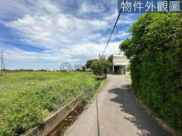 青埔民權路旁方正農地｜桃園市中壢區洽溪段