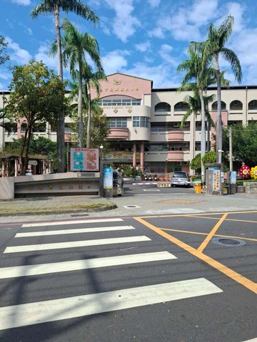 仁德區土庫路長興國小全新3樓華廈-S011｜台南市仁德區土庫路