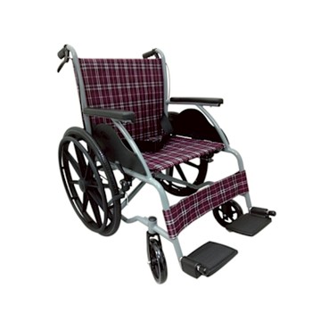 【輪椅】鋁製18吋座寬 固定手腳單層背墊輪椅B款 鋁製輪椅、單層布墊、安全輪椅、可折背、附腳帶、後大輪、固定扶手、輕量骨架、居家照護、富士康