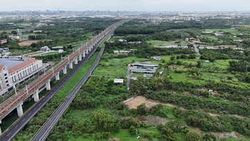 近歸仁萬國通路觀光工廠高發段農地｜台南市歸仁區高發段