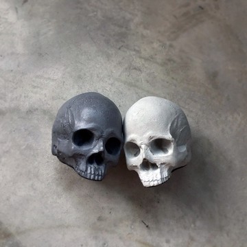 曙 MUSE | 半臉骷髏造型水泥擺飾 質感 趣味小物 居家小物 Loft 工業風 咖啡廳 民宿 餐廳 住家 設計 萬聖