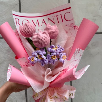 【依織IORI Boutique Florist】快速出貨 浪漫告白・粉色編織鬱金香 針織毛線鬱金香花束