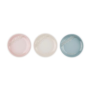 LE CREUSET 蕾絲花恬系列圓盤 精緻餐盤點亮您的餐桌  12cm  蛋白霜 + 海洋之花 藍色 + 貝殼粉  3個
