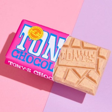 公平貿易可可豆一起做公益【Tony's Chocolonely】荷蘭 比利時 東尼的寂寞巧克力 覆盆莓跳跳糖白巧克力 180g x3