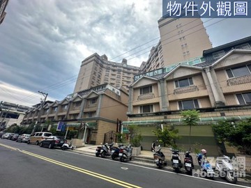 同星近台元中正國小朝南黃金透天住店｜新竹縣竹北市文化街
