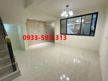 近龍岡萬坪公園整新透天 龍興國中｜桃園市中壢區龍川街