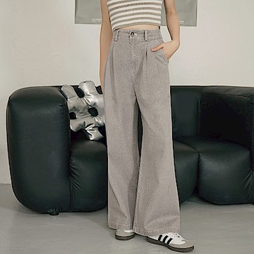 OB嚴選中大尺碼-純棉水洗斜紋壓褶修身直筒褲《BA7713》