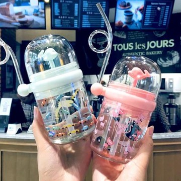 鯨魚兒童杯會噴水杯子小學生寶寶可愛噴泉杯女防摔幼兒園吸管水杯