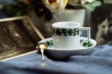 德國麥森Meissen葡萄藤蔓濃縮咖啡杯 - 西洋古董