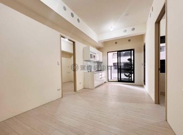 岡山近秀泰高醫|鳳凰信義全新2房2衛+平移車位｜高雄市岡山區鵬程路