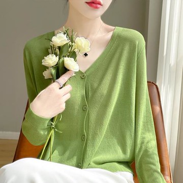 浪漫綠色冰絲防曬開衫外套女2024夏季長袖空調針織衫外搭薄款上衣