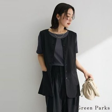 〈Green Parks〉圓領多扣剪裁背心