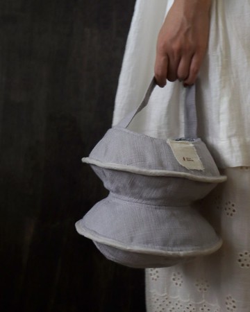 步野  雙面用彈簧摺燈籠包  灰十字紋X灰條紋