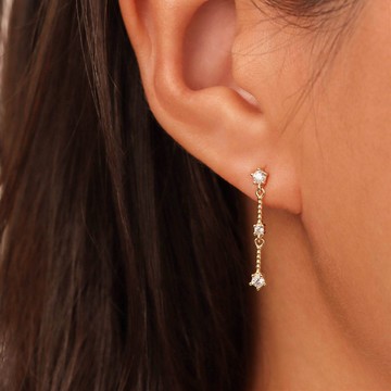 通勤 s925銀閃亮鋯石小眾氛圍感單品 弧度設計感耳釘 女友禮物