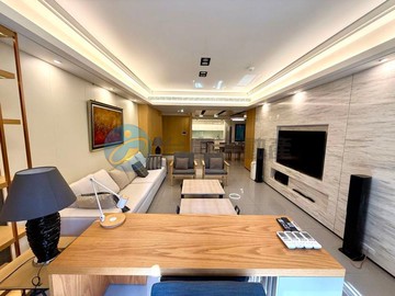 國王傳奇2》SRC鋼骨巴洛克美學名邸 三房+平車｜高雄市鼓山區美術北三路