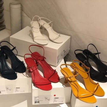 細帶涼鞋女仙女風2025新款夏季網紅細跟高跟鞋一字扣帶法式涼鞋女