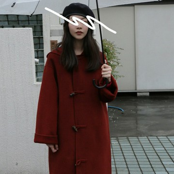 大衣女中長款2022流行大碼新款秋冬季牛角扣紅色韓版連帽毛呢外套