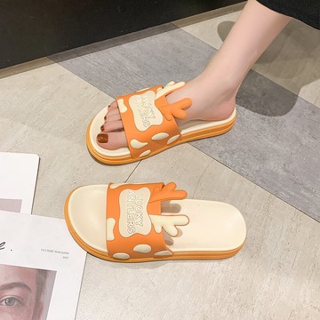 奶油小麋鹿涼拖鞋女學生厚底防滑軟底家居拖夏可愛一字拖外穿