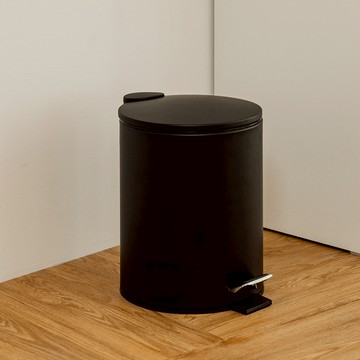 【H&R安室家】簡約風磨砂腳踏式垃圾桶5L-黑PBL95A