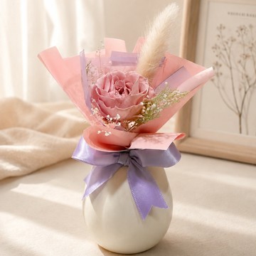 [快速出貨] 【粘粘&Hope花藝坊】 🎀永生玫瑰花束（含陶瓷花瓶） ♡粉玫瑰