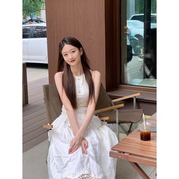 裙子女夏季新款法式氣質刺繡圓領背心連衣裙小個子設計感收腰長裙