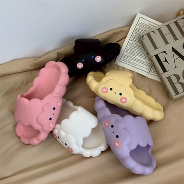 【𝐔.𝐉.𝐉】現貨✨卡通雲朵厚底拖鞋 踩屎感拖鞋 居家拖鞋 防水拖鞋 止滑拖鞋 厚底拖鞋 休閒百搭 現貨