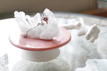 手拉坏嬌羞的粉紅色高腳盤/高台/燭台/蛋糕盤