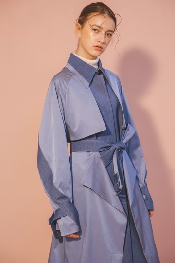 Sample Sale / 設計款層次長風衣-藍
