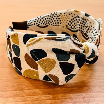 請MOYA 寬版手工髮箍 ㄧ不一樣 一塊塊