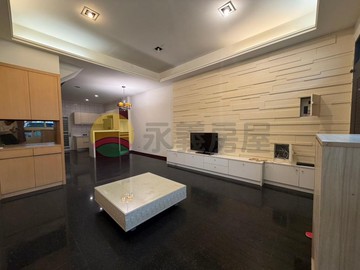 后里近后科輕屋齡門前停車美墅｜台中市后里區三豐路三段