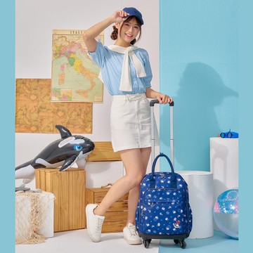 【Hello Kitty】皇家航海-四輪行李袋-深藍 KT03J13NY