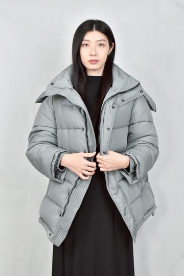 (M) balenciaga藍色羽絨連帽外套