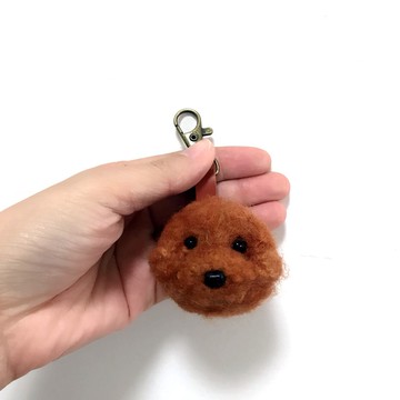 紅貴賓_羊毛氈皮革鑰匙圈_免費刻英文字