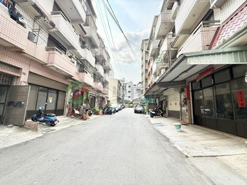 東海~中科商圈~臨路精裝~朝南孝親透天別墅｜台中市龍井區新興路