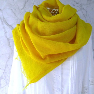 植物染・蚊帳織法羊毛・大尺寸長披肩・槐花染・帶來幸福的黃色