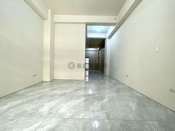 大降600萬誠意出售曉陽商圈近中友百貨全新電梯豪墅｜彰化縣彰化市民生南路