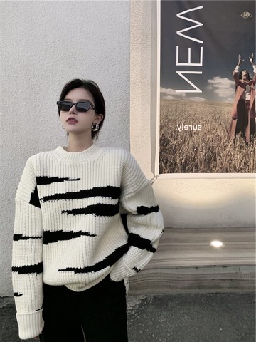 2021新款黑白慵懶港風圓領毛衣女復古套頭寬松外穿加厚針織衫上衣