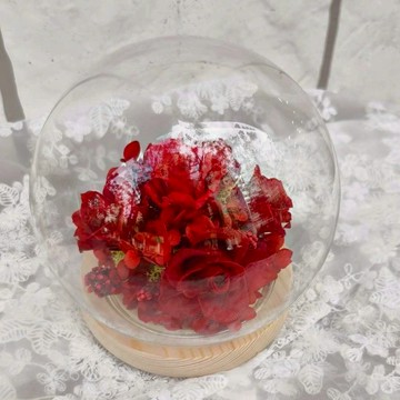 【依織IORI Boutique Florist】永恆的祝福-圓形永生花透明玻璃罩(熱情四射紅) LED燈 日本永生花 生日花禮 情人節花禮 居家裝飾 辦公室裝飾 全台配送