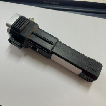 [沐沐屋] 戶外手電筒 求生手電筒 擊破器