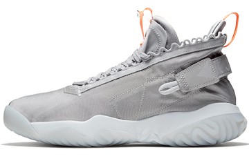 JORDAN PROTO REACT WOLF GREY TOTAL ORANGE