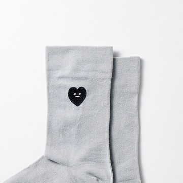 【客製化禮物】愛心刺繡襪子 / 英文字母 / 笑臉