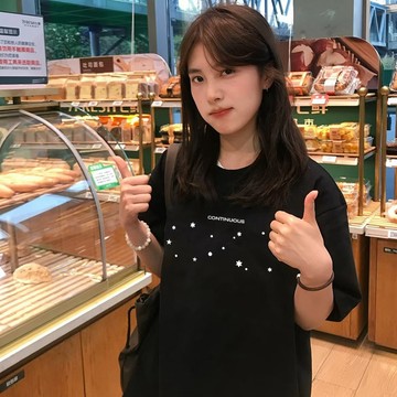 【 𝑭𝒍𝒐𝒘𝒆𝒓𝒔𝒆𝒂】Oversize寬鬆 慵懶風 純棉T恤 顯瘦 大碼 短袖T恤女 韓系上衣 女生上衣 潮流衣服