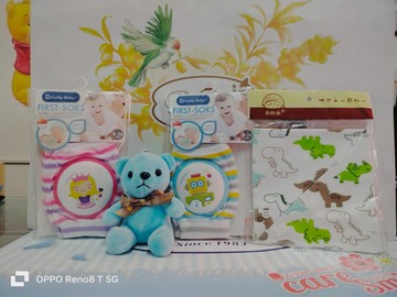 寶貝安安~寶寶學爬護膝_公主,機器人*1+口水巾*1