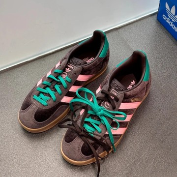 ADIDAS 休閒鞋 GAZELLE INDOOR 咖啡粉 天鵝絨 德訓鞋 女 JI2714